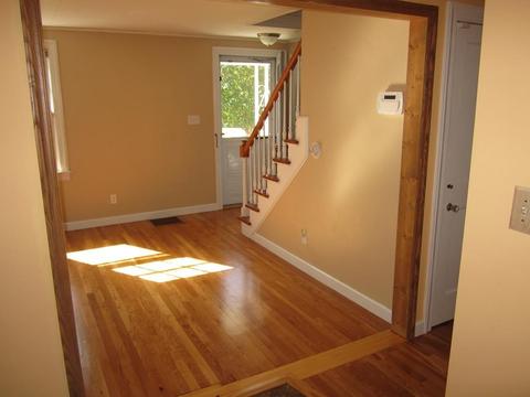 128 Chateaugay St, Chicopee, MA 01020 photo 9