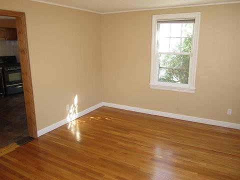 128 Chateaugay St, Chicopee, MA 01020 photo 10