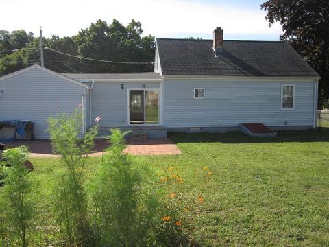 128 Chateaugay St, Chicopee, MA 01020 photo 21