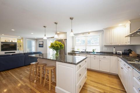 32 Bennett Rd, Marblehead, MA 01945 photo 7