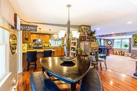 136 Temi Rd, Raynham, MA 02767 photo 13