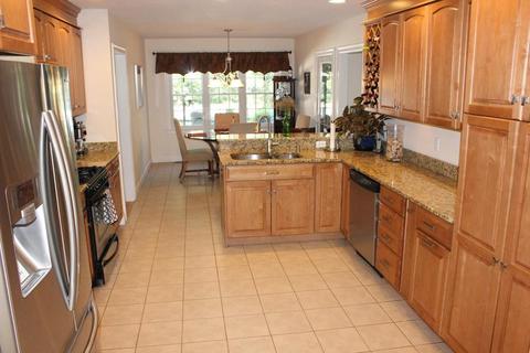 7 Bosuns Ln, Bourne, MA 02532 photo 14
