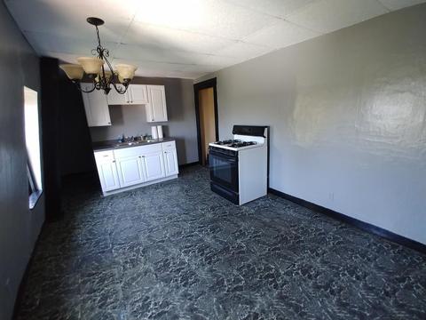 24 Cedar St, Fall River, MA 02720 photo 10