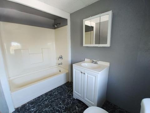 24 Cedar St, Fall River, MA 02720 photo 11