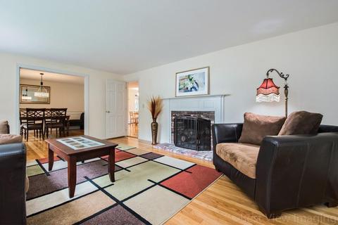 9 Madison Ln, Acton, MA 01720 photo 4