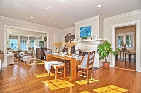 5 Doane St, Marblehead, MA 01945 photo 12