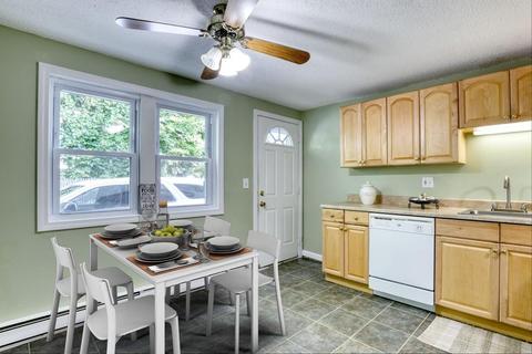 269 Chicopee St #19, Chicopee, MA 01013 photo 4