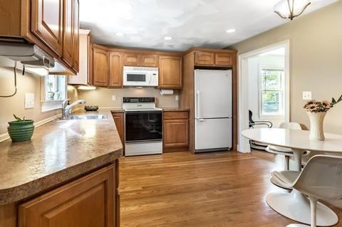 27 Riverside St, Danvers, MA 01923 photo 10