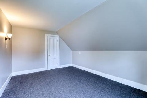24 Webster St, Springfield, MA 01104 photo 18