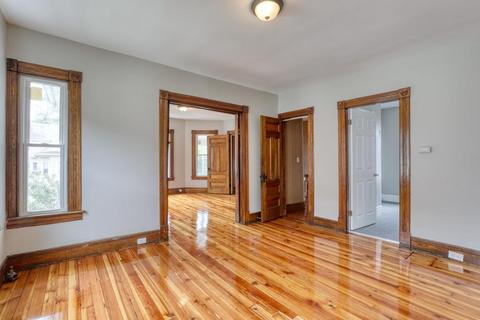 24 Webster St, Springfield, MA 01104 photo 9