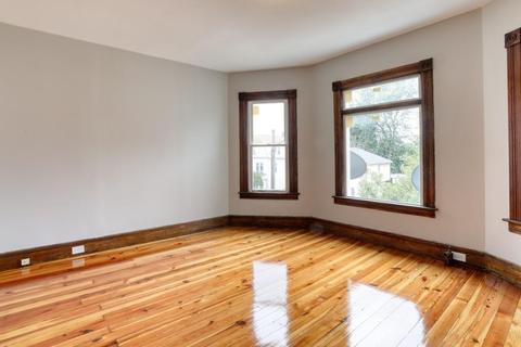24 Webster St, Springfield, MA 01104 photo 11