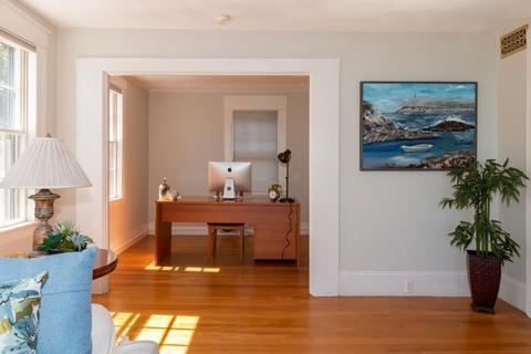3 Circle St #2, Marblehead, MA 01945 photo 5
