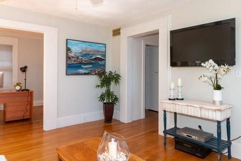 3 Circle St #2, Marblehead, MA 01945 photo 7