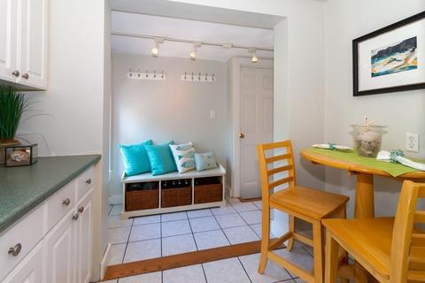 3 Circle St #2, Marblehead, MA 01945 photo 12