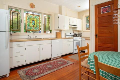 98 Lancaster Ter, Brookline, MA 02446 photo 7