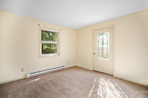 276 Gresham St, Springfield, MA 01119 photo 19