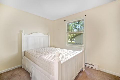 276 Gresham St, Springfield, MA 01119 photo 17