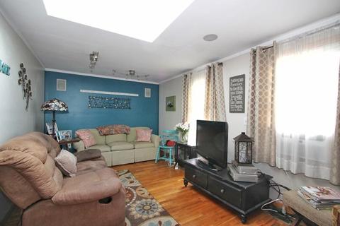 11 Stoddard Dr, Worcester, MA 01604 photo 3