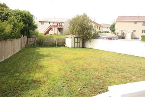 85 Family Dr, Fall River, MA 02721 photo 8