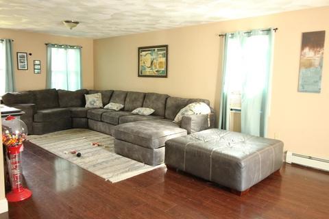 85 Family Dr, Fall River, MA 02721 photo 15