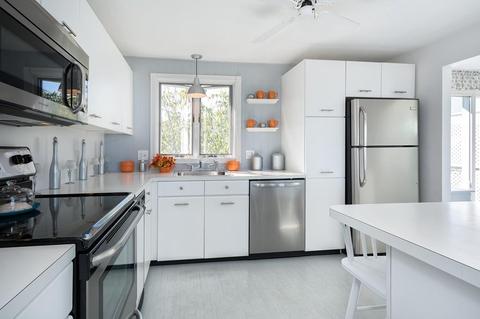 159 Beach Ave, Hull, MA 02045 photo 3