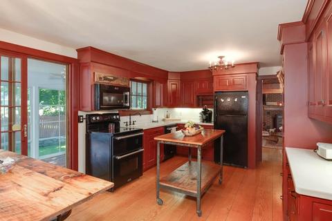 36 Highland St, Webster, MA 01570 photo 12