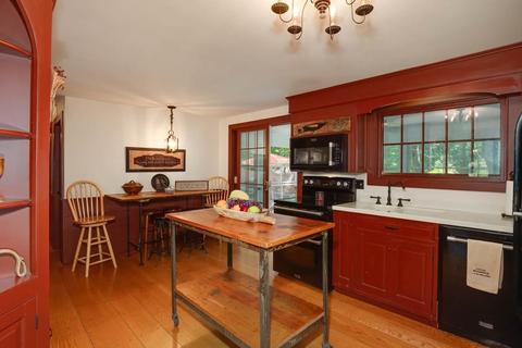 36 Highland St, Webster, MA 01570 photo 11