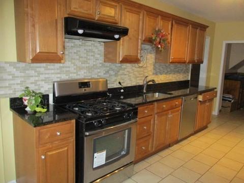 110 Orient, Worcester, MA 01604 photo 3