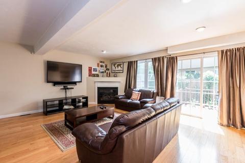 205 Captain Eames Cir #205, Ashland, MA 01721 photo 9