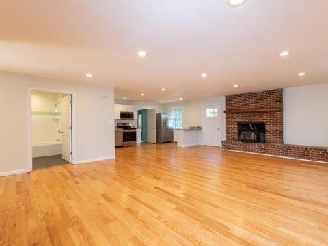 30 Perley Ave, Rowley, MA 01969 photo 3