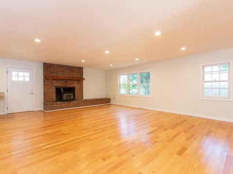 30 Perley Ave, Rowley, MA 01969 photo 4