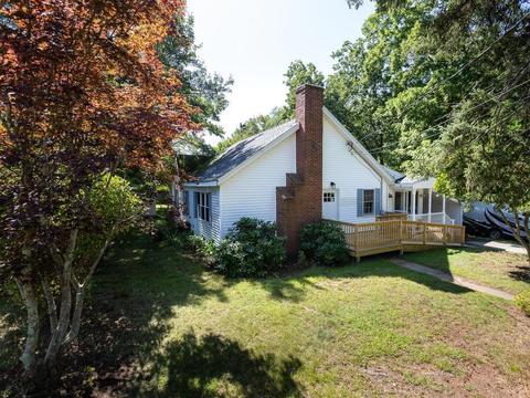 30 Perley Ave, Rowley, MA 01969 photo 2