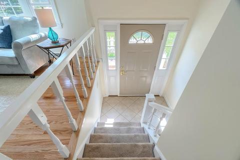 7 Hickory Dr, Townsend, MA 01469 photo 5