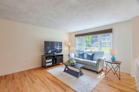 7 Hickory Dr, Townsend, MA 01469 photo 8