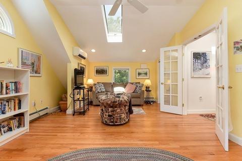 384 Hillcrest Rd, Needham, MA 02492 photo 25