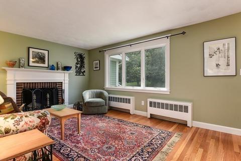 384 Hillcrest Rd, Needham, MA 02492 photo 12