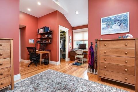 384 Hillcrest Rd, Needham, MA 02492 photo 13