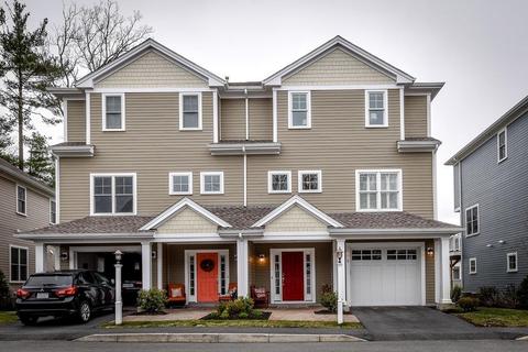 900 Greendale Ave #5, Needham, MA 02492 photo 2