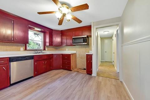128 Carver St, Springfield, MA 01108 photo 7