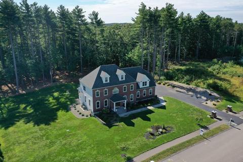 41 Beech St, Millis, MA 02054 photo 3