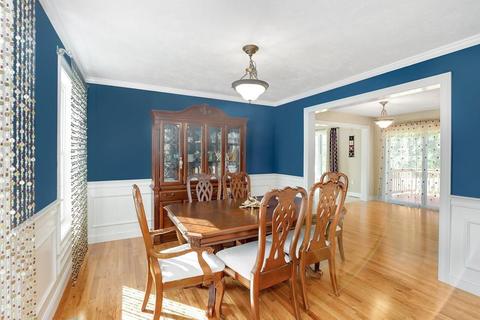 44 Hemlock Dr, Ayer, MA 01432 photo 3