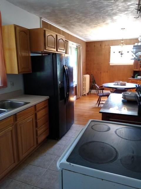 7 Roy St, Worcester, MA 01603 photo 8