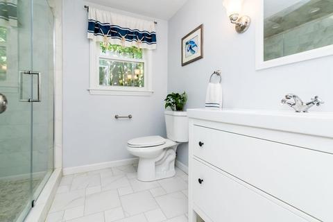 5 Todd Dr, Townsend, MA 01469 photo 9