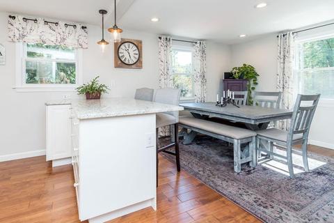 5 Todd Dr, Townsend, MA 01469 photo 7