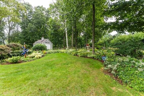 2 Maple Ave, Atkinson, NH 03811 photo 8