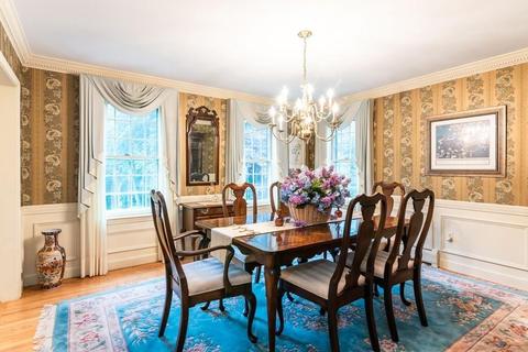 2 Maple Ave, Atkinson, NH 03811 photo 16