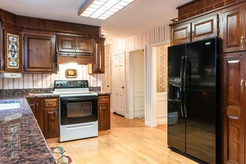 2 Maple Ave, Atkinson, NH 03811 photo 12