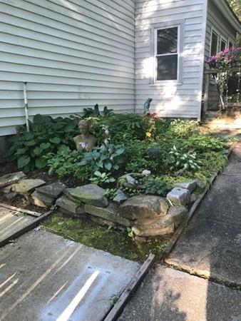 65 Summit St, Orange, MA 01364 photo 4