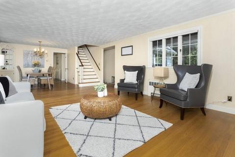 5 Jere Rd, Reading, MA 01867 photo 7