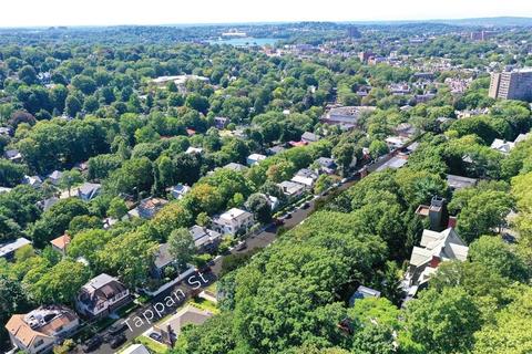 128 Rawson Rd, Brookline, MA 02445 photo 10